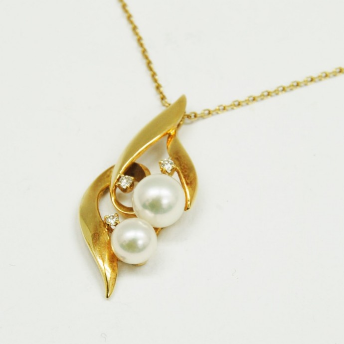 ミキモト 南洋真珠 サファイア ダイヤ 計0.36ct ネックレス